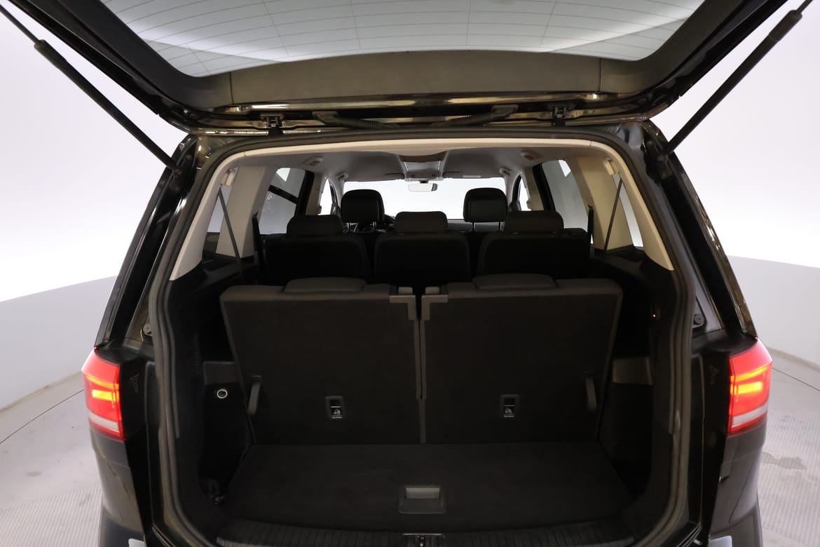 Volkswagen Touran 2017 - miniatyr 12