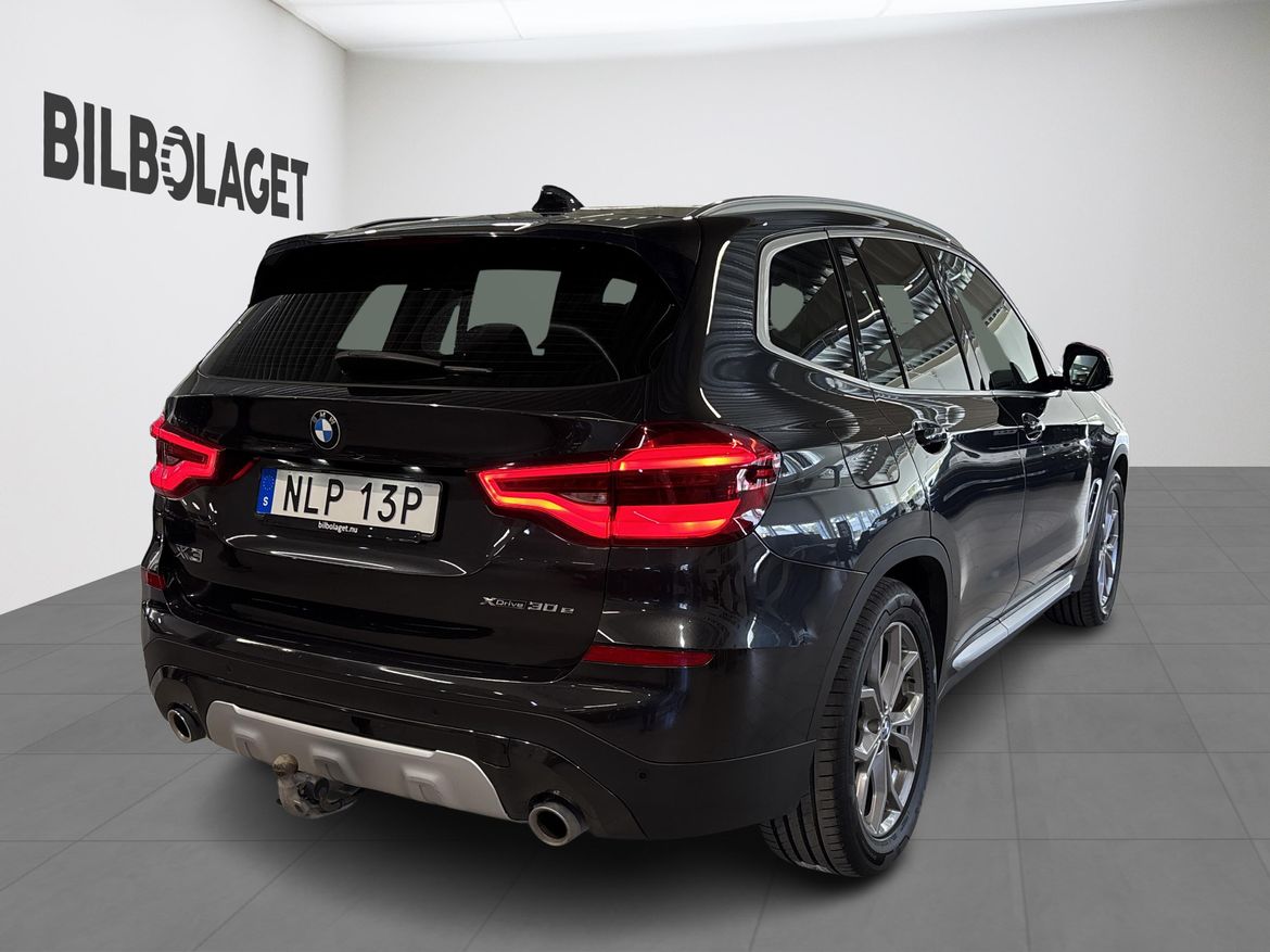 BMW X3 2020 - miniatyr 4