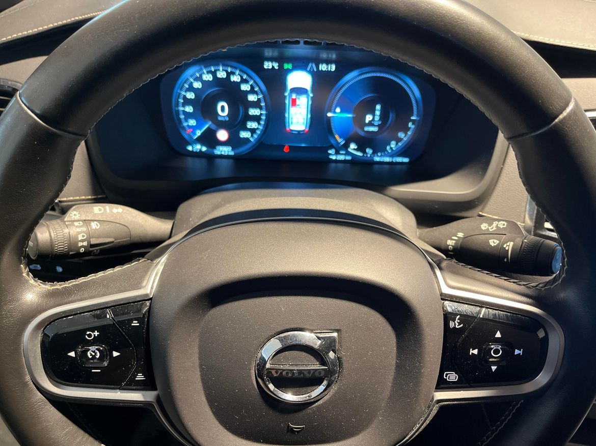Volvo XC90 2021 - miniatyr 28