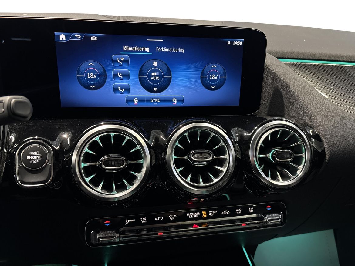 Mercedes-Benz GLA 2024 - miniatyr 19
