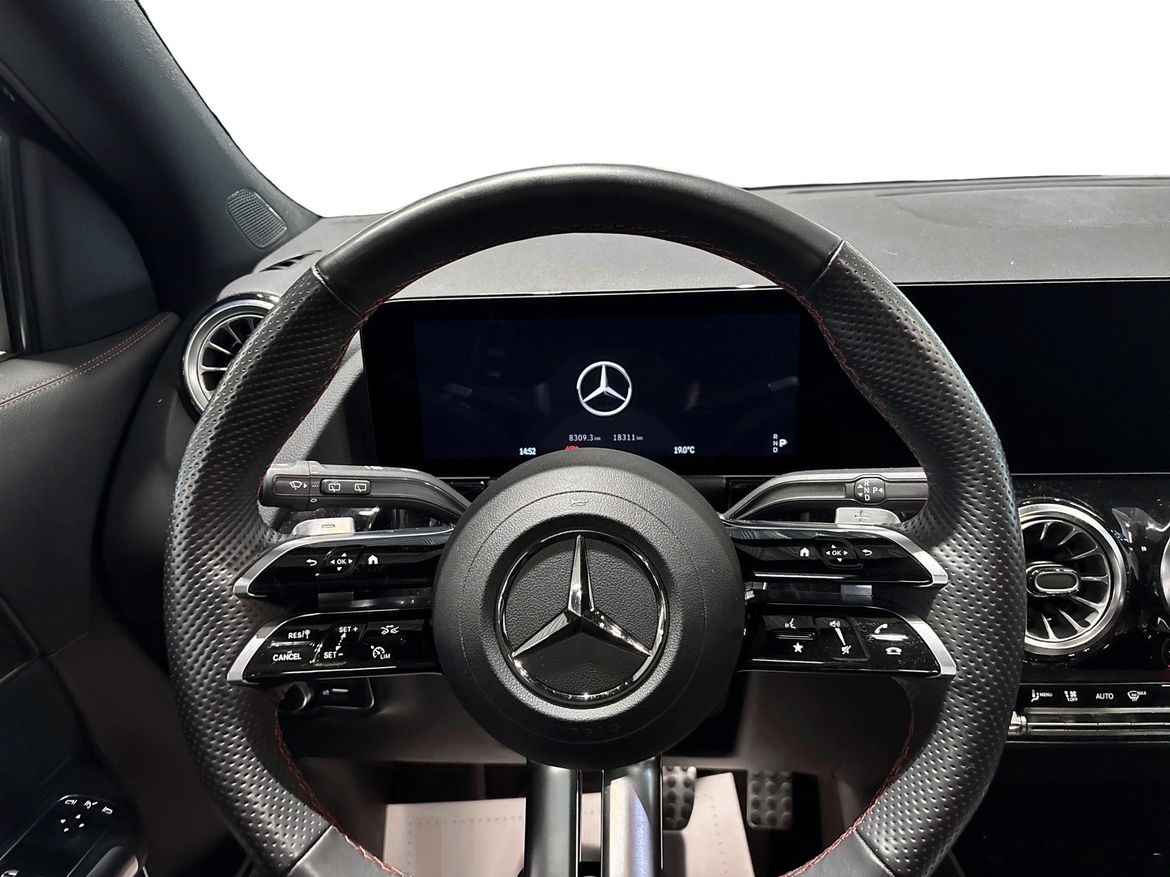 Mercedes-Benz GLA 2024 - miniatyr 9
