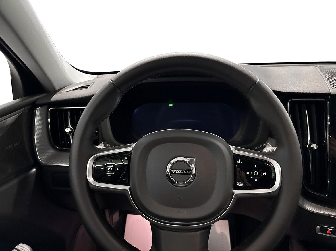 Volvo XC60 2025 - miniatyr 9