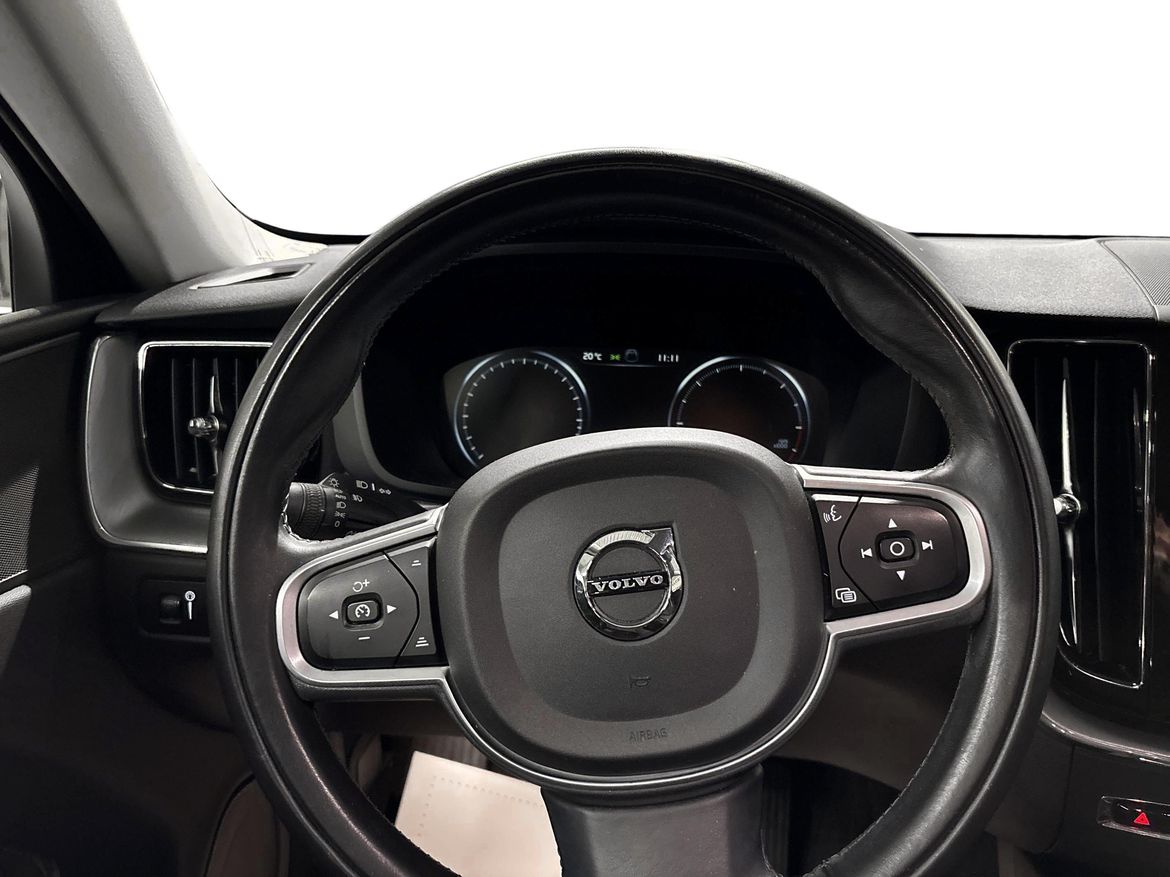 Volvo XC60 2019 - miniatyr 9