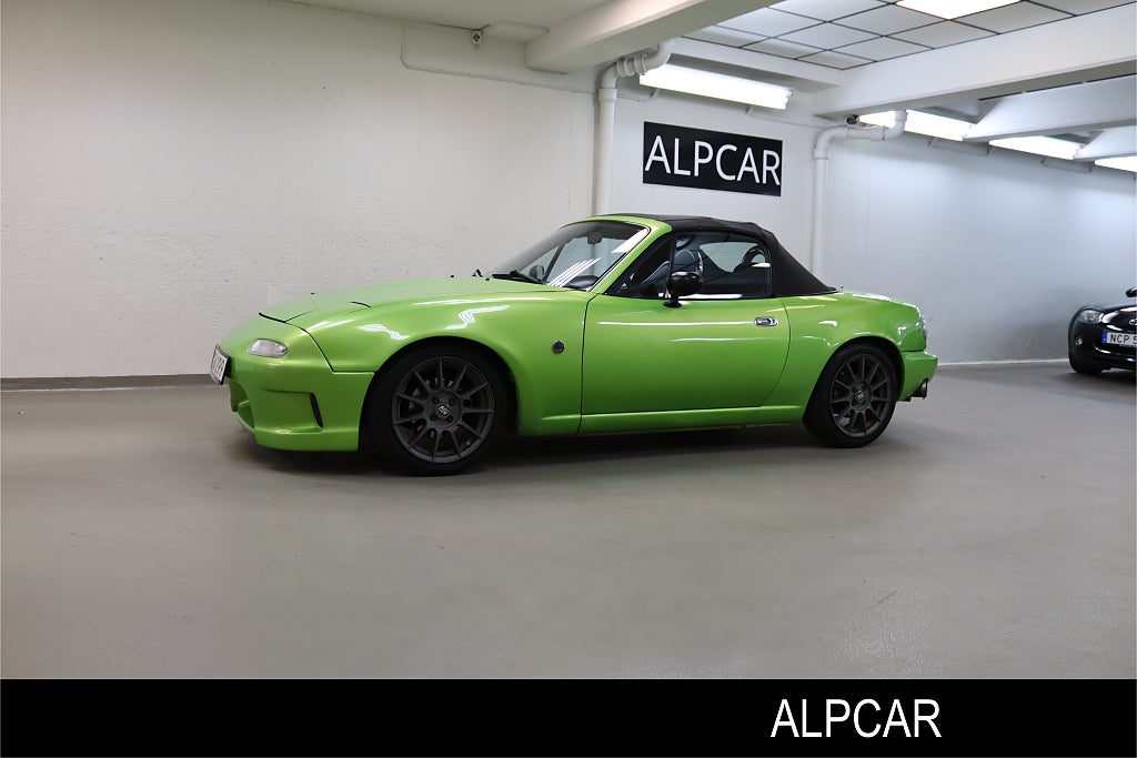 Mazda MX-5  1,6 115HK 12300 MIL POP-UP