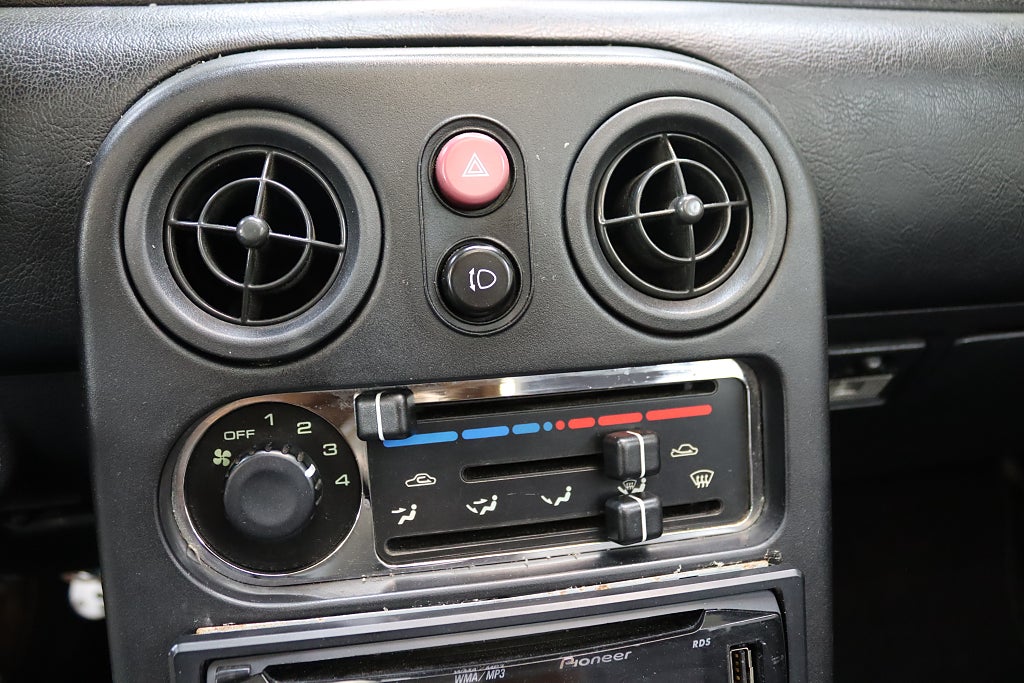 Mazda MX-5 1992 - miniatyr 23
