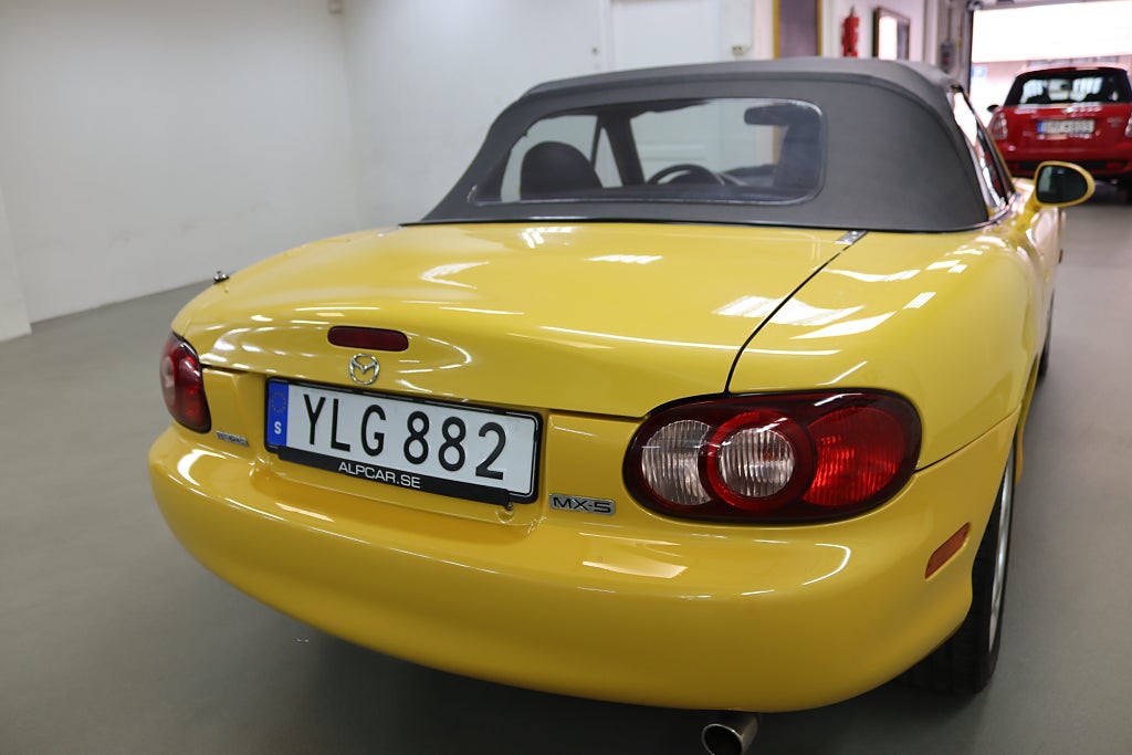 Mazda MX-5 2002 - miniatyr 8