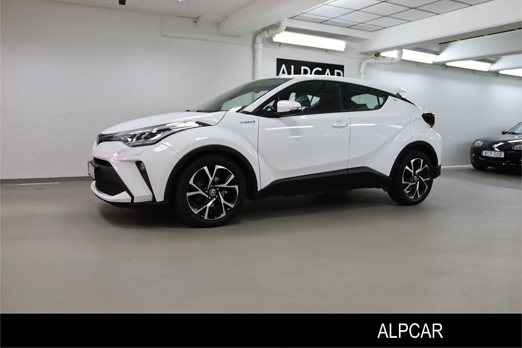 Toyota C-HR HSD  ACTIVE MOMSBIL FJÄRRSTYRD VÄRMARE 17377 MIL