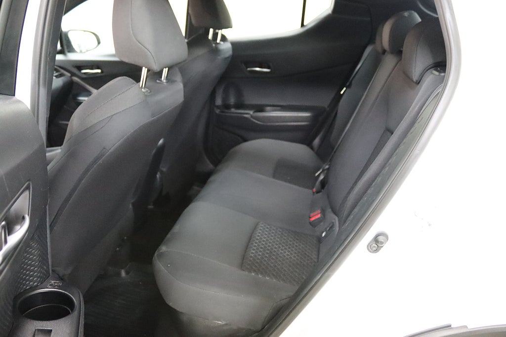 Toyota C-HR 2022 - miniatyr 11