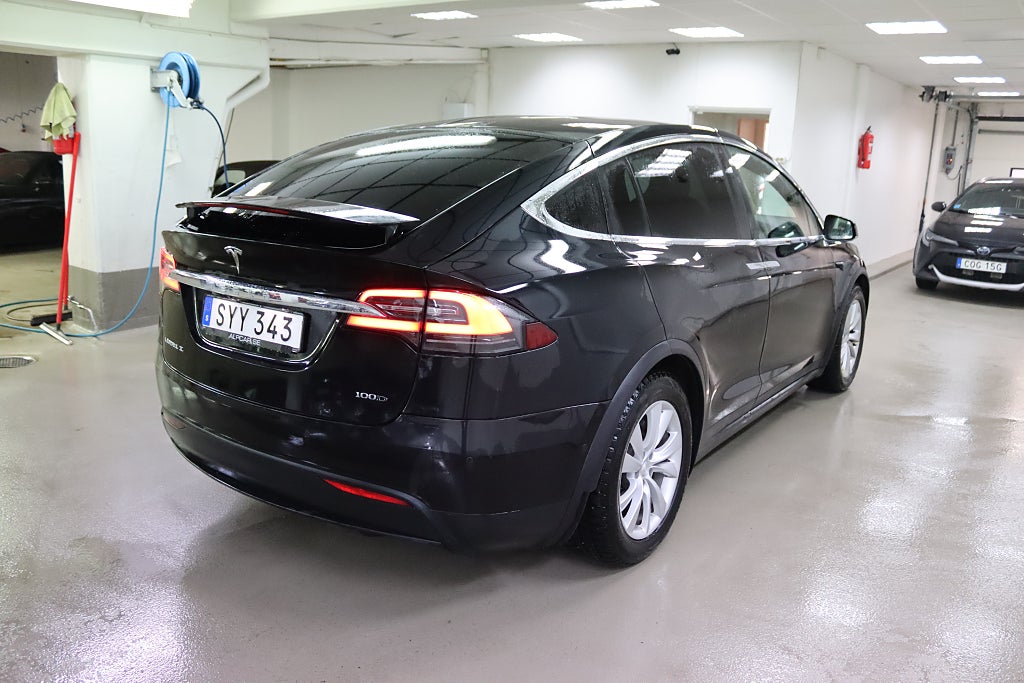 Tesla Model X 2017 - miniatyr 5