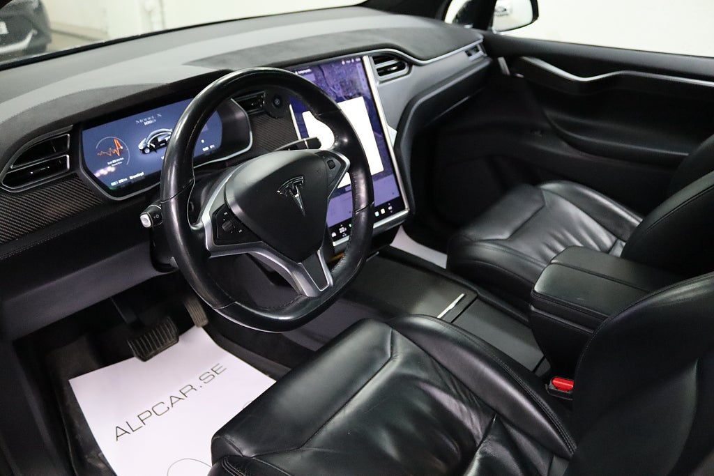 Tesla Model X 2017 - miniatyr 9