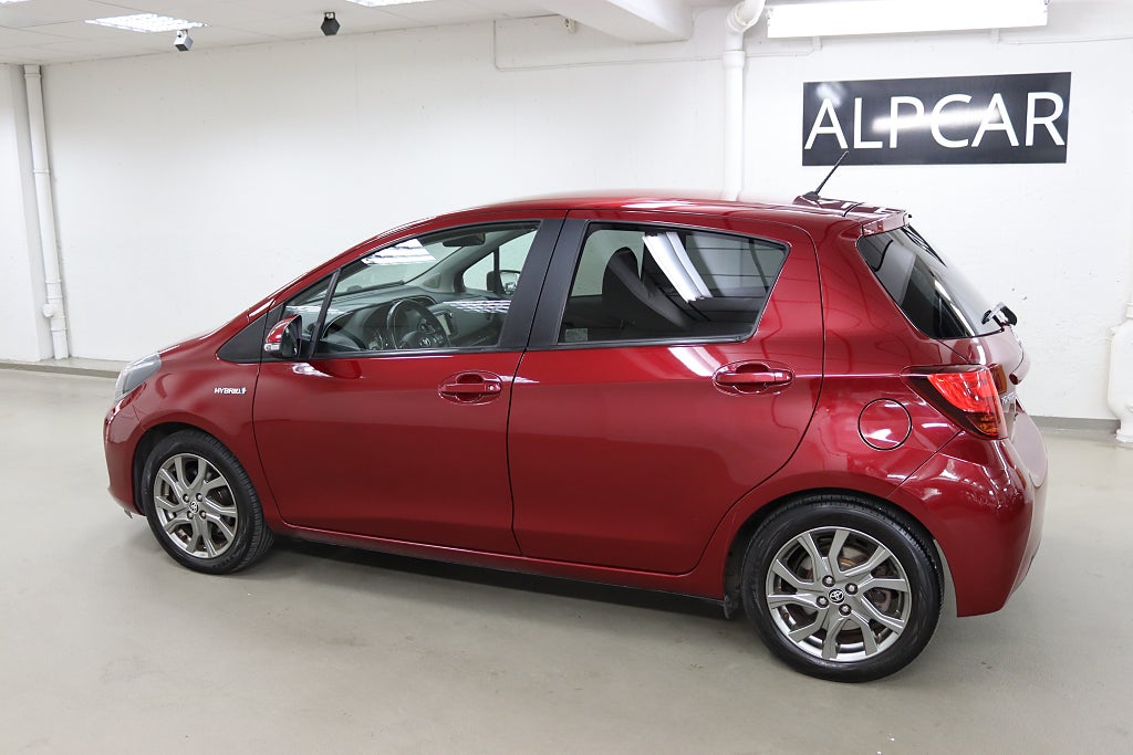 Toyota Yaris 2017 - miniatyr 7