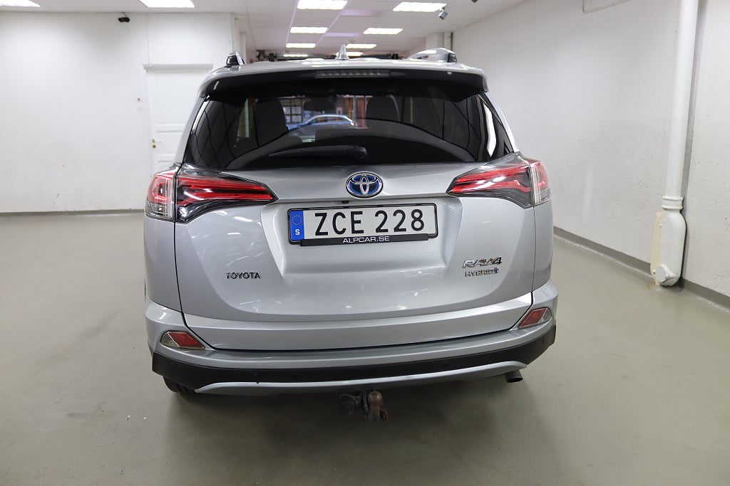 Toyota RAV4 2018 - miniatyr 8