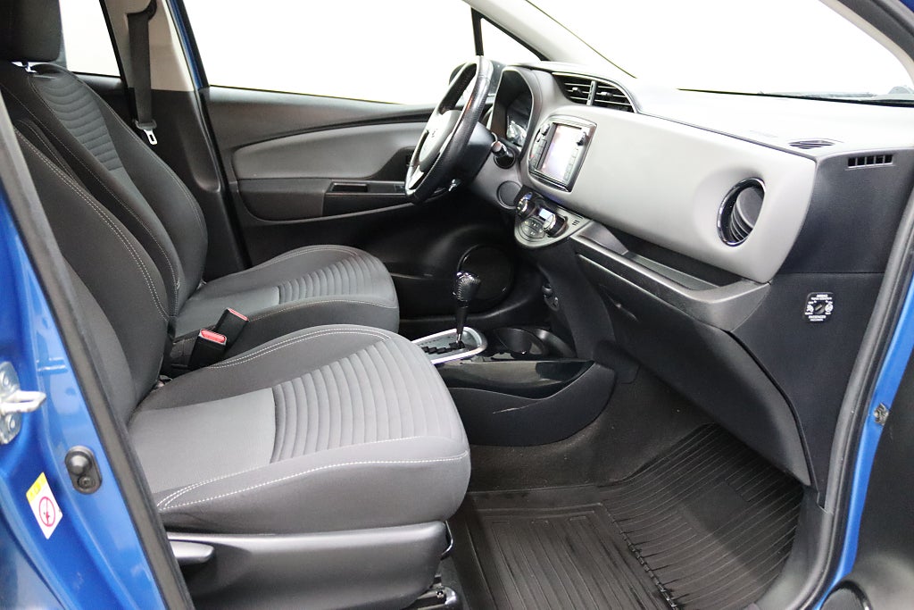 Toyota Yaris 2016 - miniatyr 12