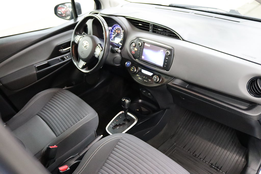 Toyota Yaris 2016 - miniatyr 13