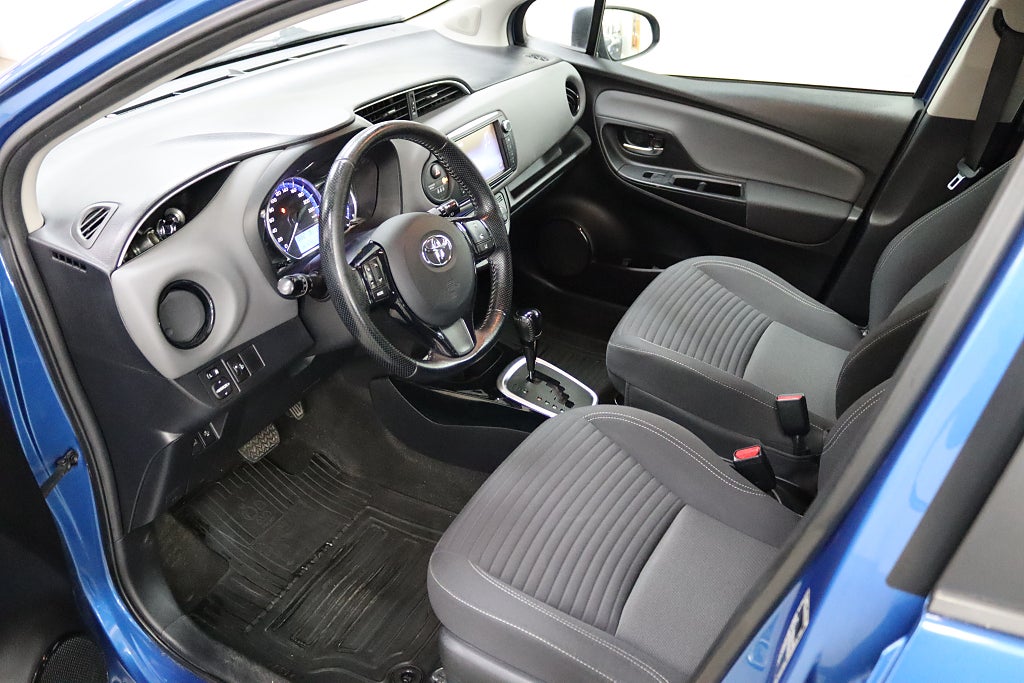 Toyota Yaris 2016 - miniatyr 9