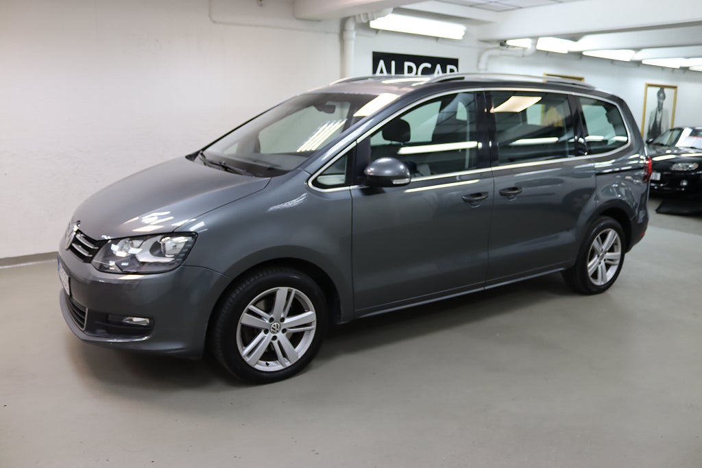 Volkswagen Sharan 2017 - miniatyr 3