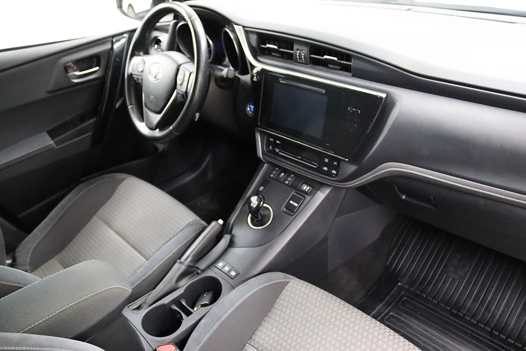 Toyota Auris 2018 - miniatyr 15