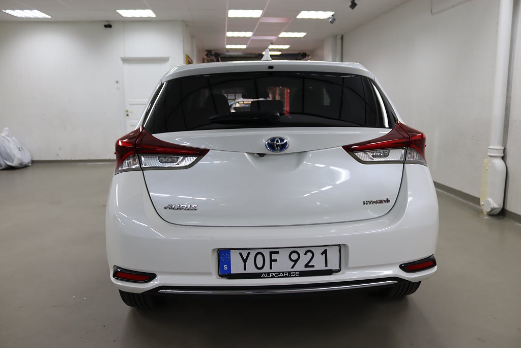 Toyota Auris 2018 - miniatyr 8