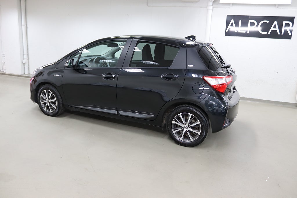 Toyota Yaris 2019 - miniatyr 11