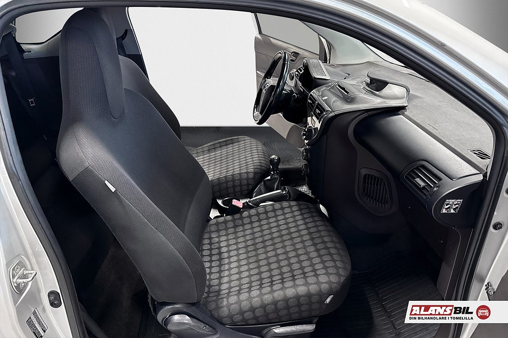 Toyota iQ 2009 - miniatyr 8
