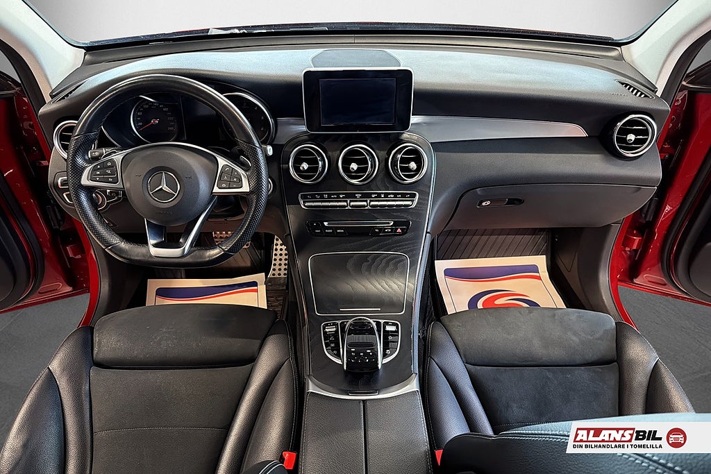 Mercedes-Benz GLC 2019 - miniatyr 10