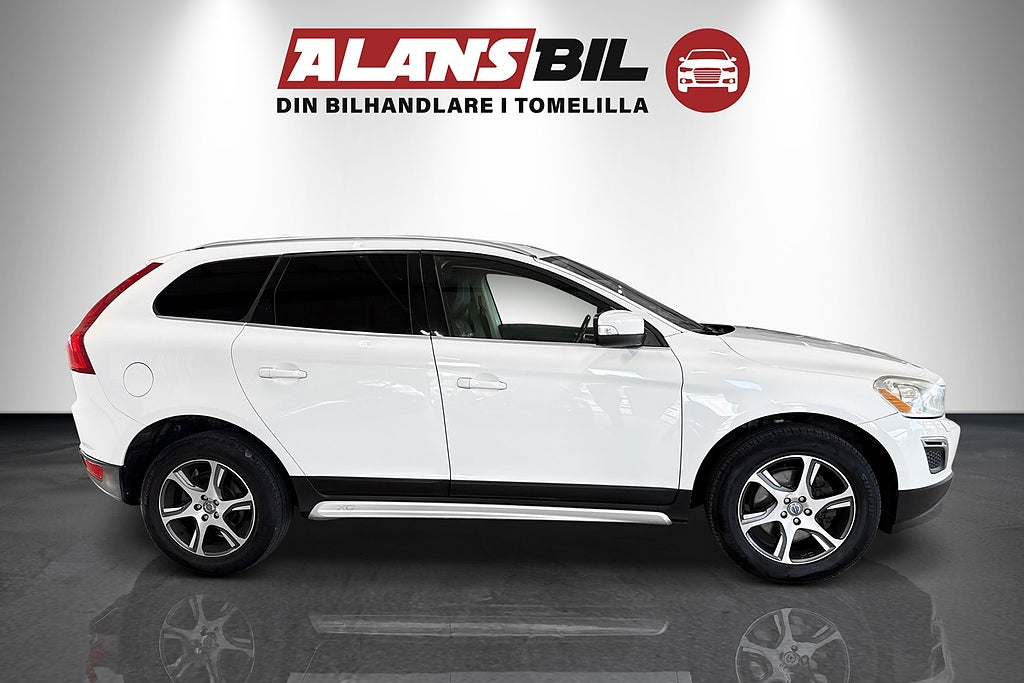 Volvo XC60 2011 - miniatyr 2