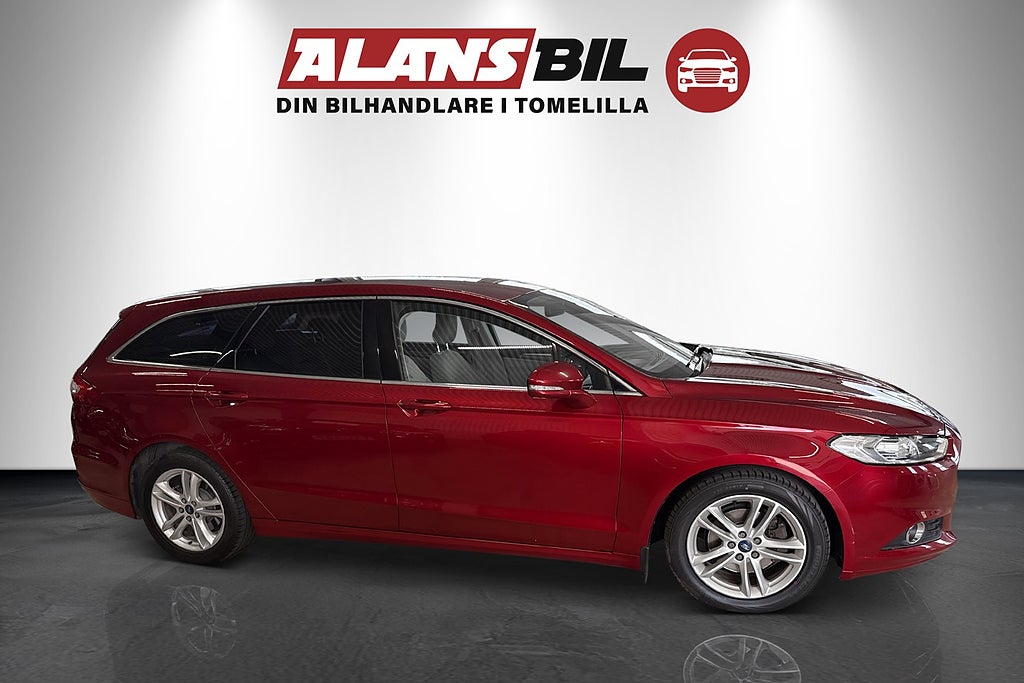Ford Mondeo 2015 - miniatyr 2