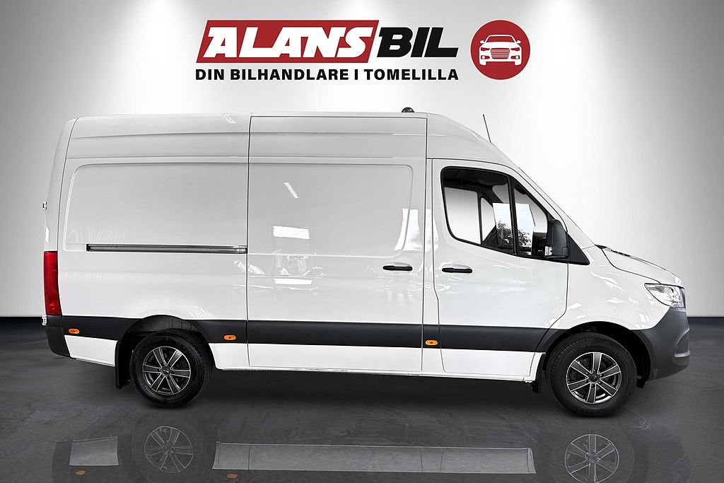 Mercedes-Benz Sprinter 2022 - miniatyr 2