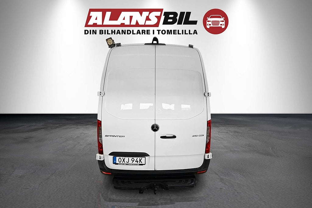 Mercedes-Benz Sprinter 2022 - miniatyr 4