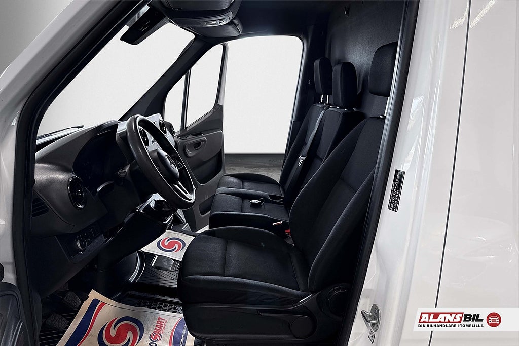 Mercedes-Benz Sprinter 2022 - miniatyr 5