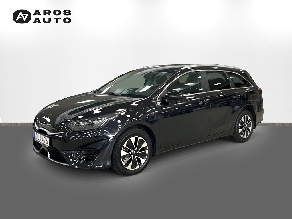 Kia Ceed 2024 - bild 1 av 16