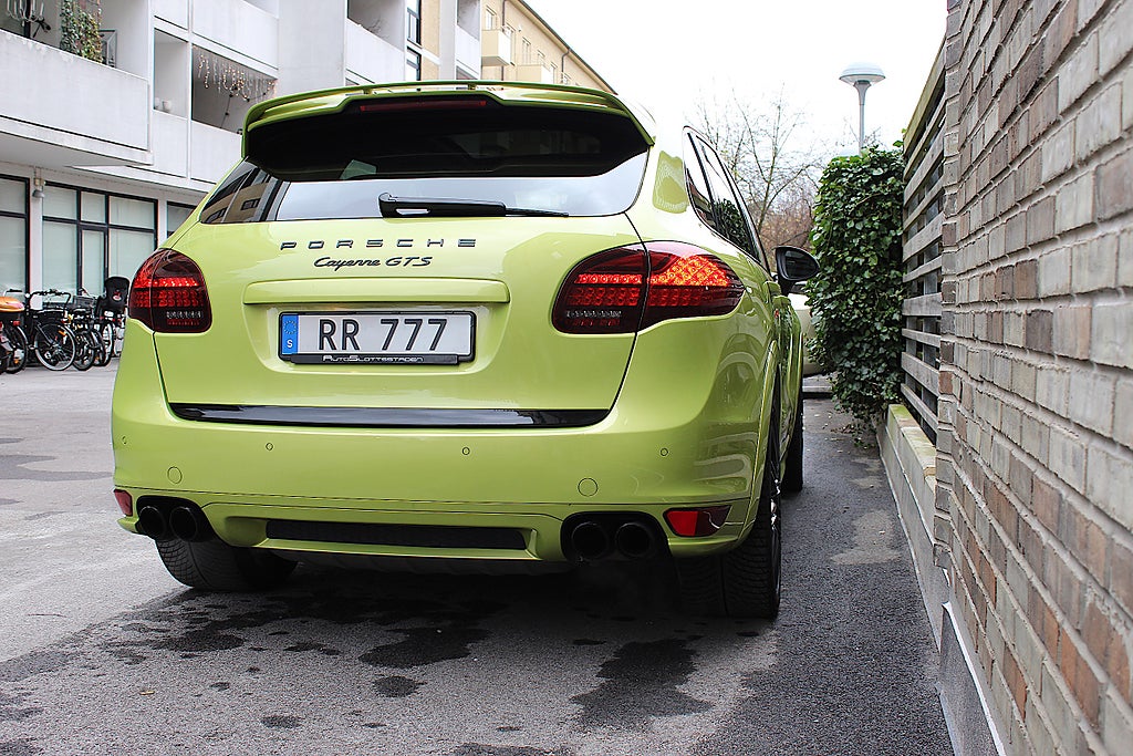 Porsche Cayenne 2013 - miniatyr 14