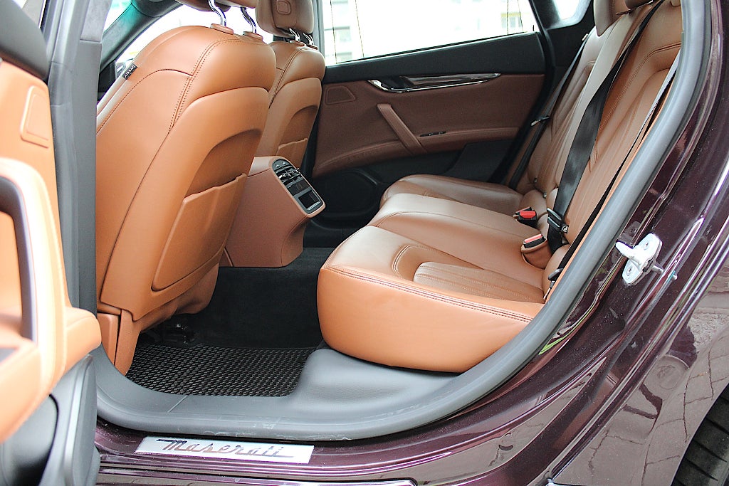 Maserati Quattroporte 2015 - miniatyr 13