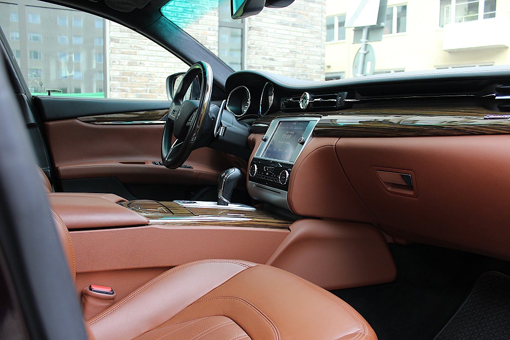 Maserati Quattroporte 2015 - miniatyr 4