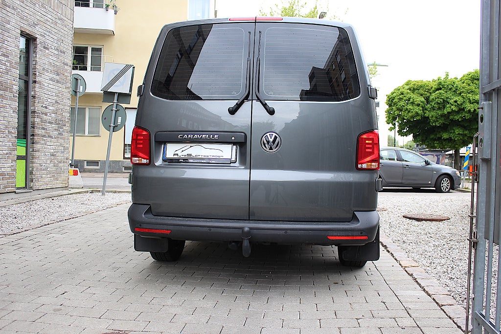 Volkswagen Caravelle 2021 - miniatyr 12