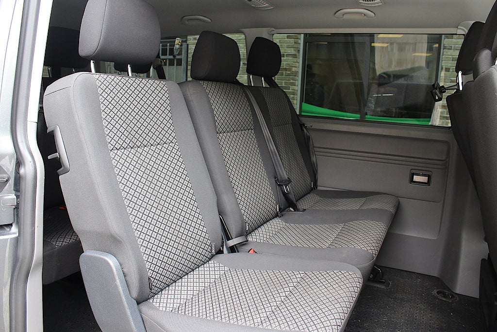 Volkswagen Caravelle 2021 - miniatyr 14