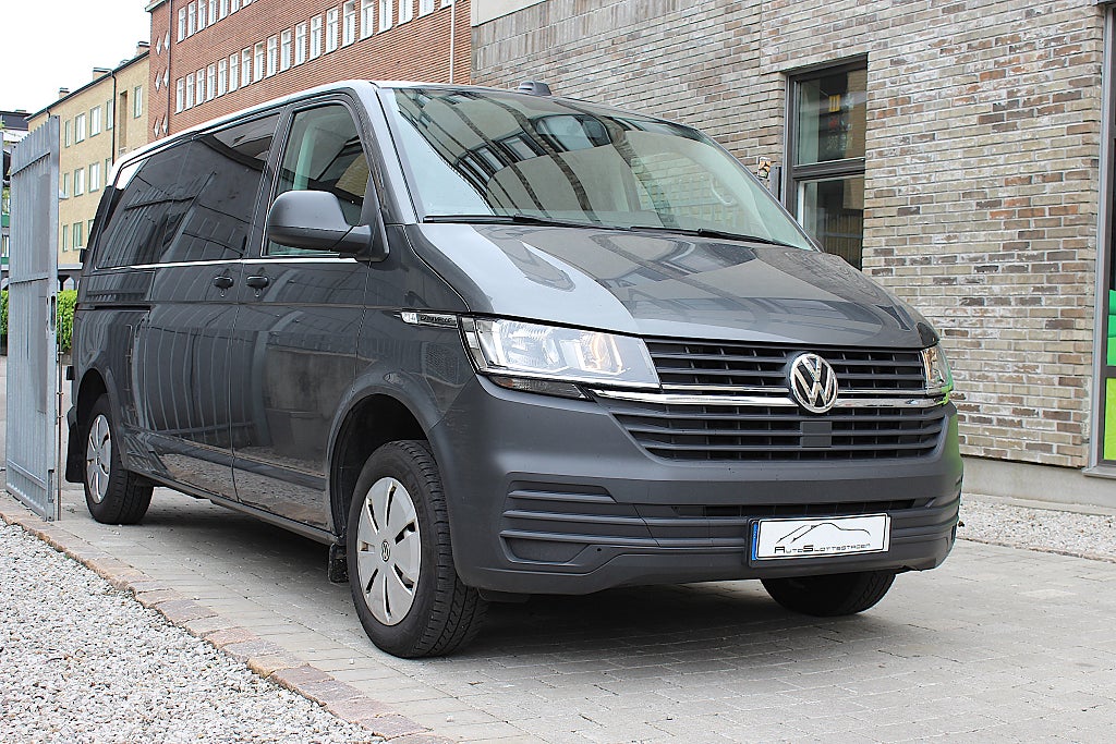 Volkswagen Caravelle 2021 - miniatyr 6