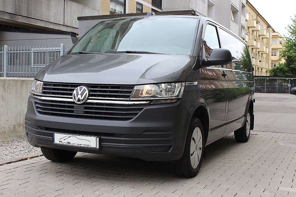 Volkswagen Caravelle 2021 - miniatyr 8