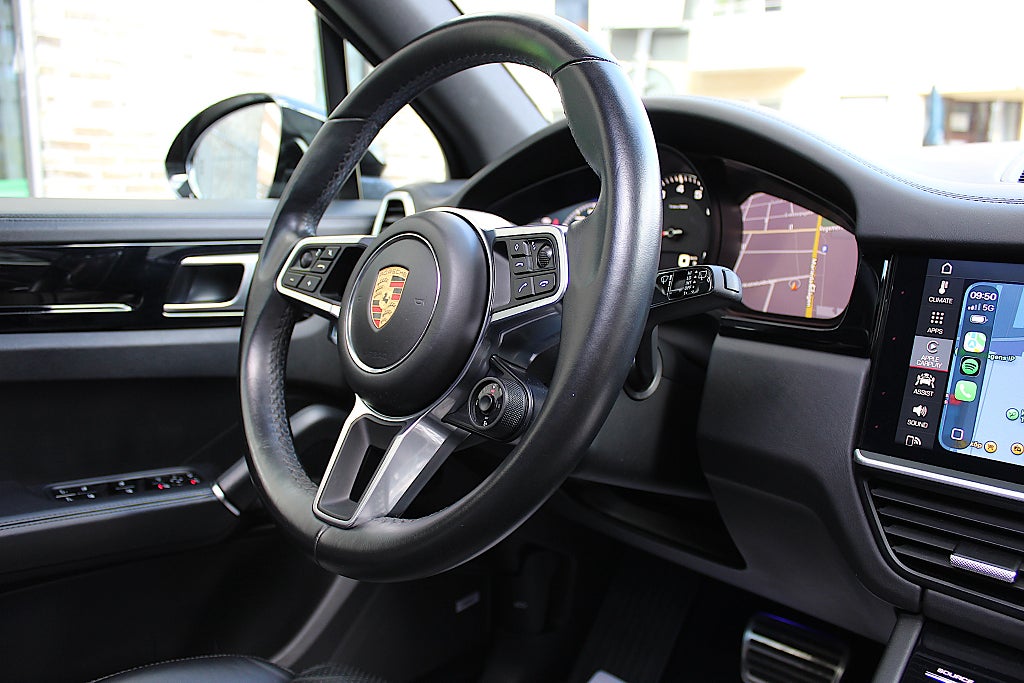 Porsche Cayenne 2020 - miniatyr 27
