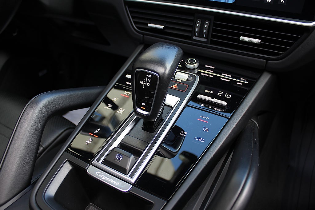 Porsche Cayenne 2020 - miniatyr 29