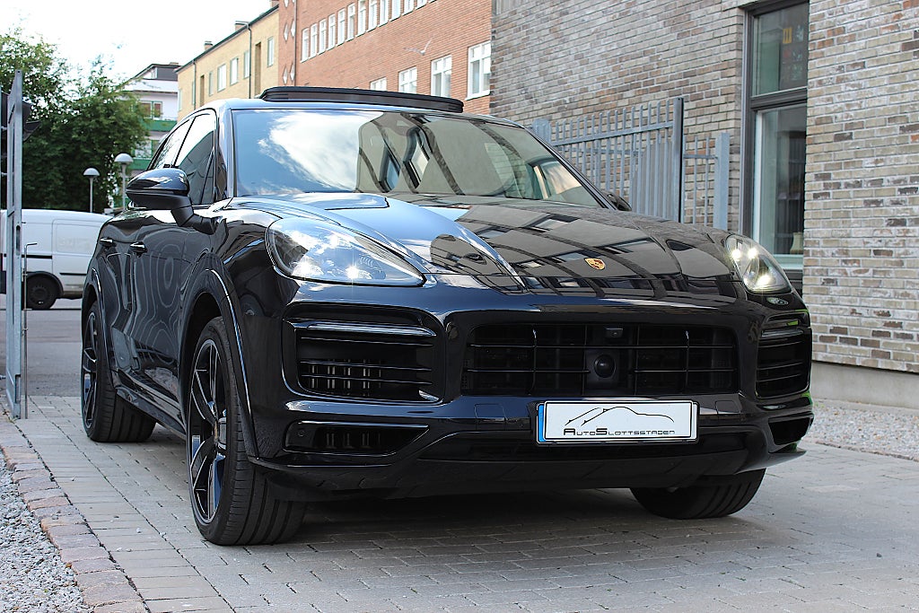Porsche Cayenne 2020 - miniatyr 8
