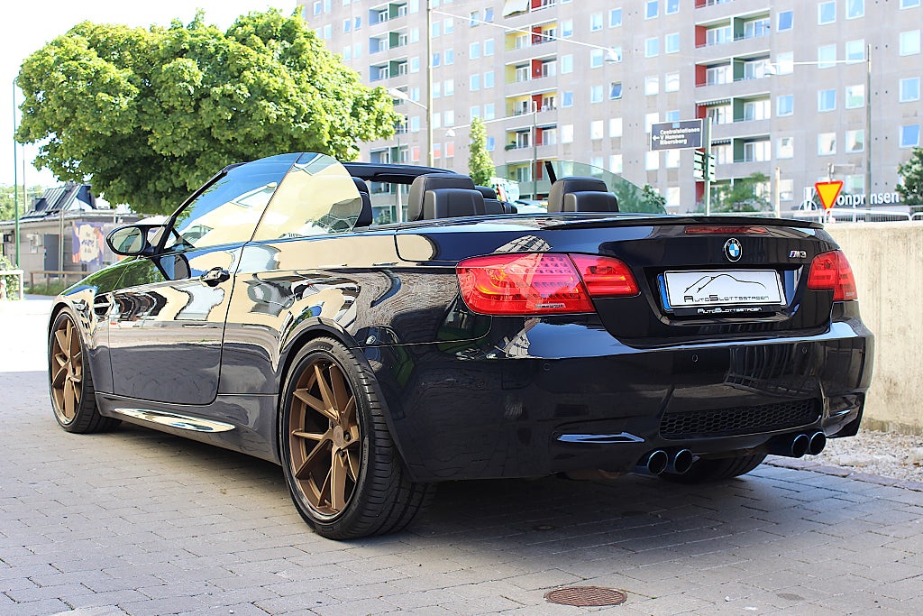 BMW M3 2010 - miniatyr 3