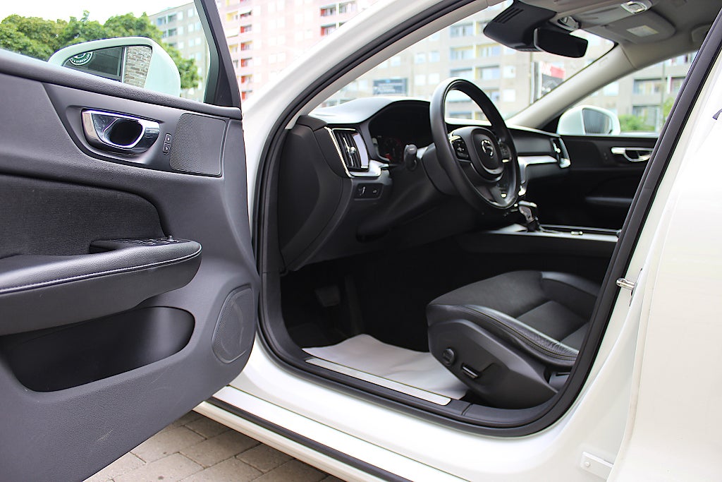 Volvo V60 2019 - miniatyr 14