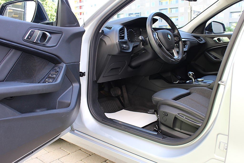 BMW 118I 2020 - miniatyr 18