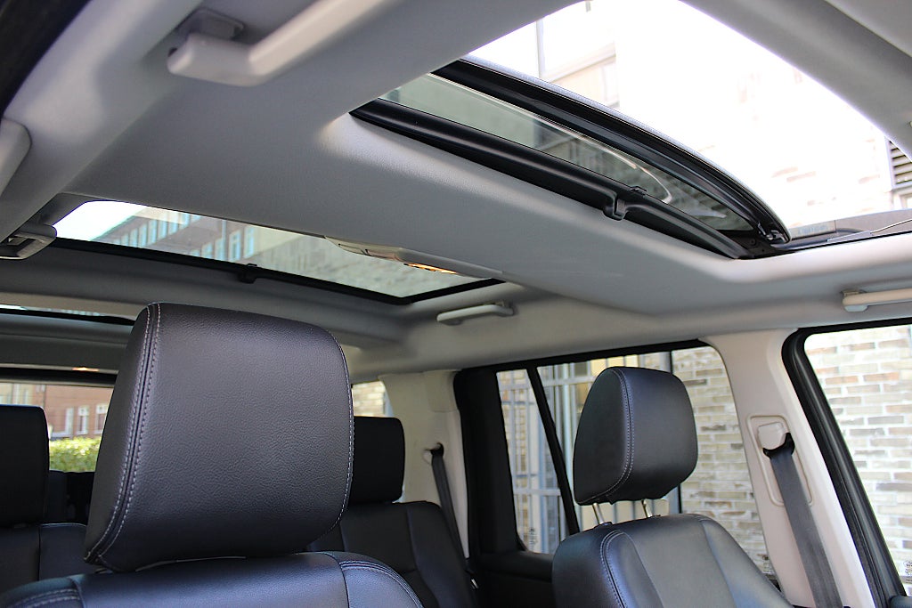 Land Rover Discovery 2015 - miniatyr 30