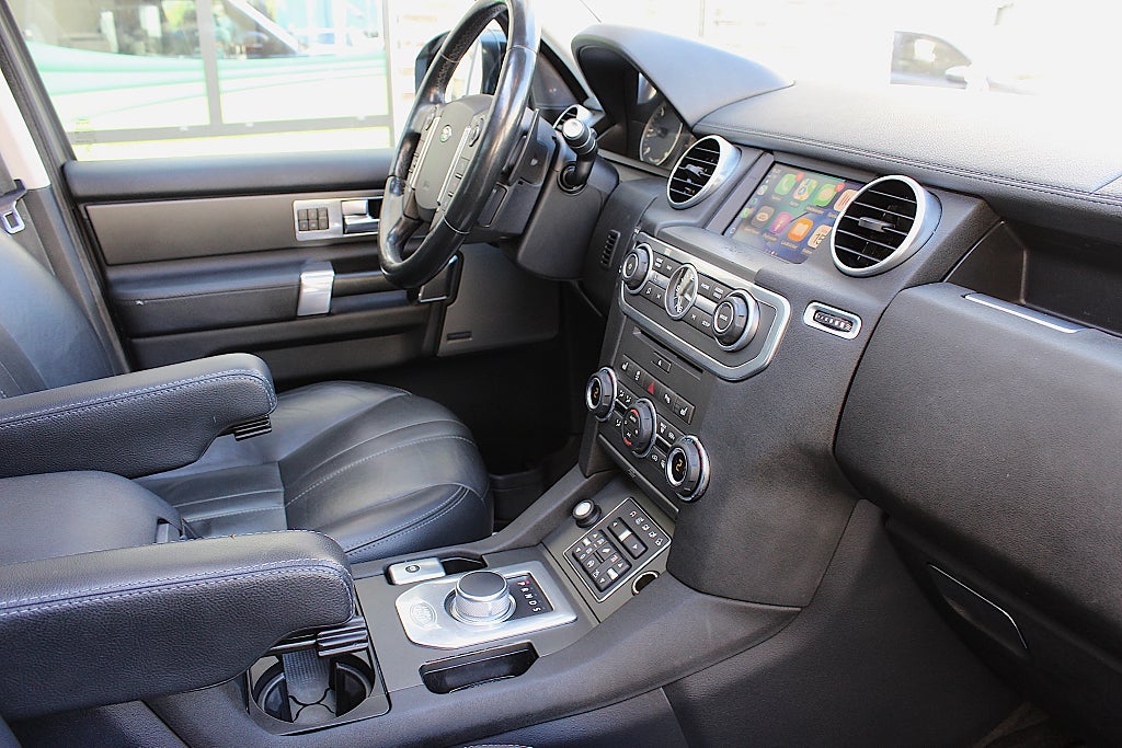 Land Rover Discovery 2015 - miniatyr 31