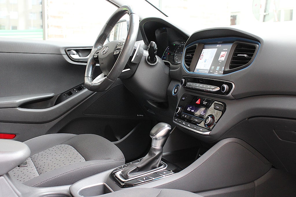 Hyundai IONIQ 2017 - miniatyr 22