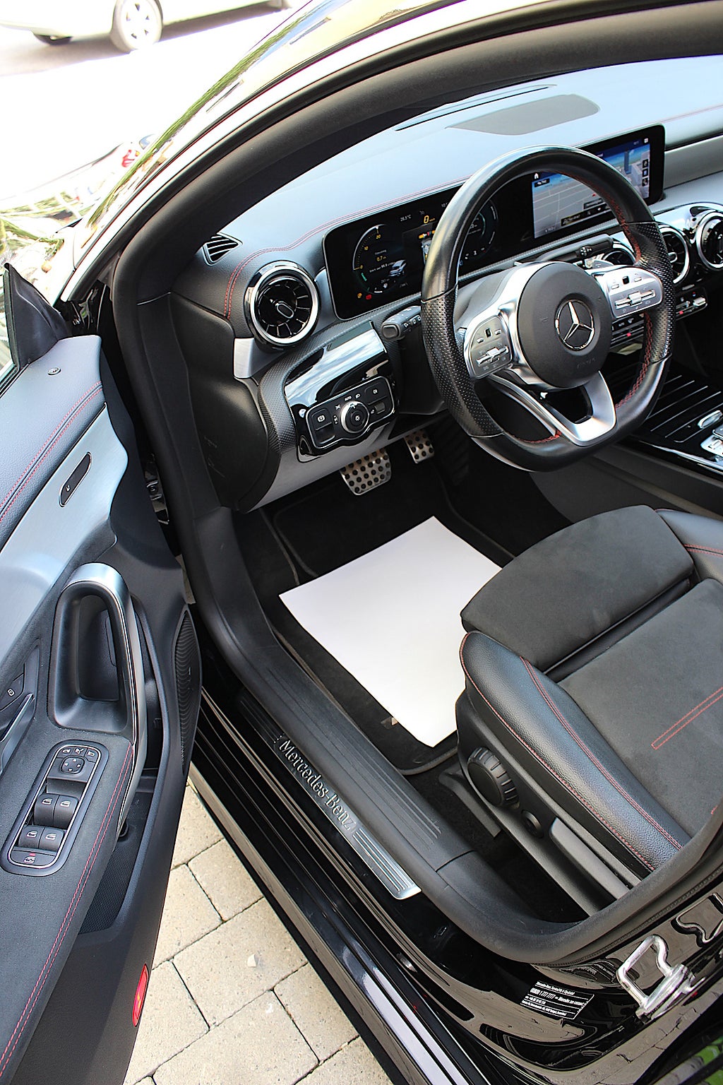 Mercedes-Benz CLA 2020 - miniatyr 33