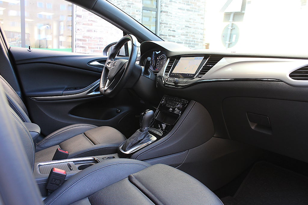Opel Astra 2020 - miniatyr 22