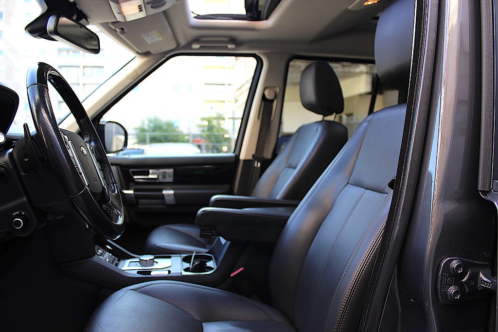 Land Rover Discovery 2016 - miniatyr 23